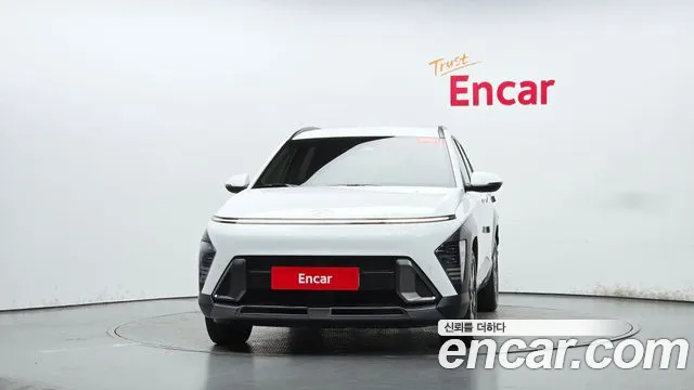 Hyundai Kona SX2 — Фото автомобиля 3