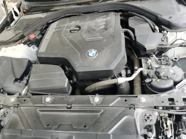 BMW 3 Series — Фото автомобиля 10
