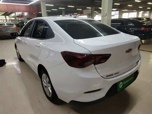 Chevrolet Cavalier — Фото автомобиля 22