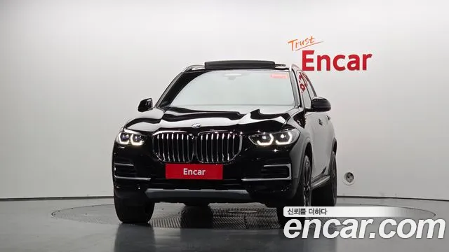 Фотография автомобиля — BMW X5 G05