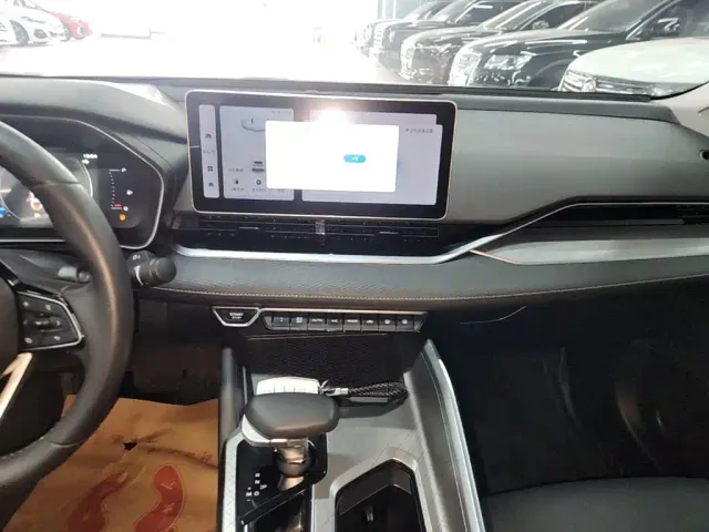 Geely Xingrui — Фото автомобиля 12