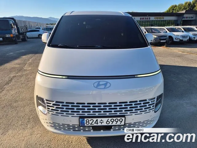 Hyundai Staria — Фото автомобиля 2
