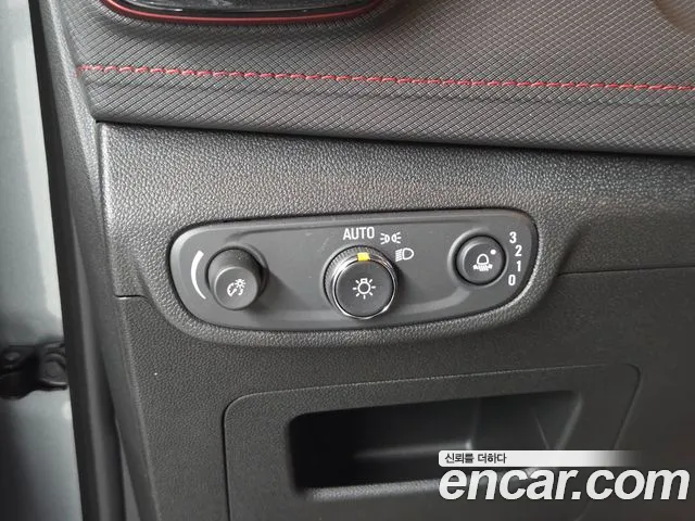 ChevroletGMDaewoo Trailblazer Новый Trailblazer 1.3 турбо 4WD — Фото автомобиля 11