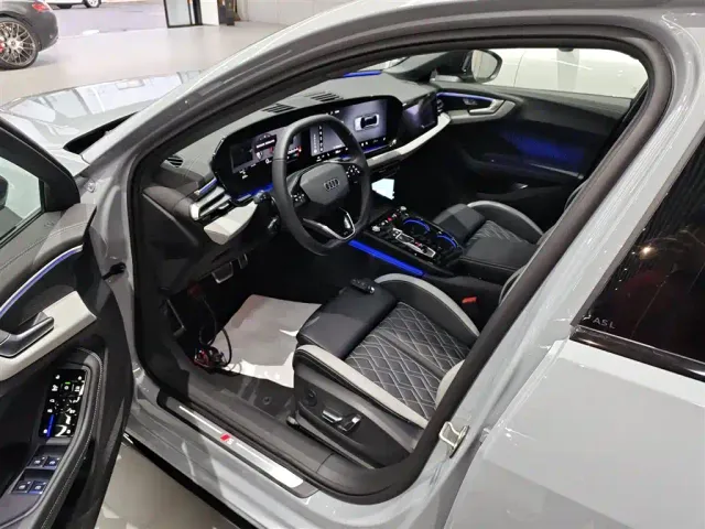 Audi A5L — Фото автомобиля 11