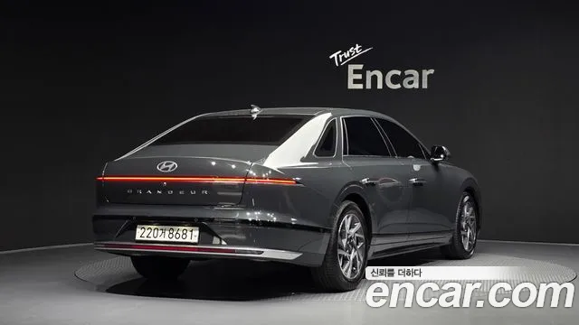 Фотография автомобиля — Hyundai Grandeur GN7