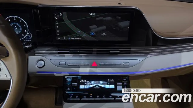 Hyundai Grandeur New — Фото автомобиля 19