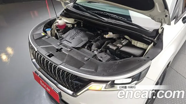 Kia Canival Carnival 4 поколение Бензин 9 мест Prestige — Фото автомобиля 6