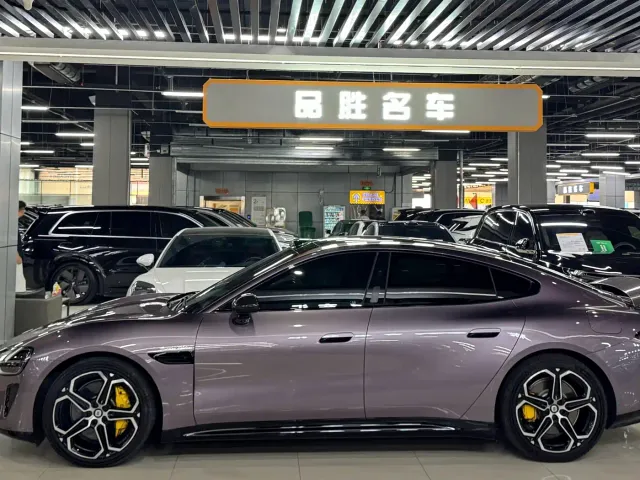 Xiaomi SU7 — Фото автомобиля 3