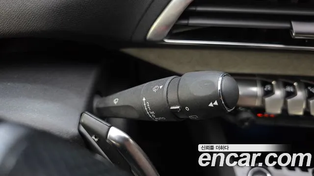 Peugeot 5008 — Фото автомобиля 15