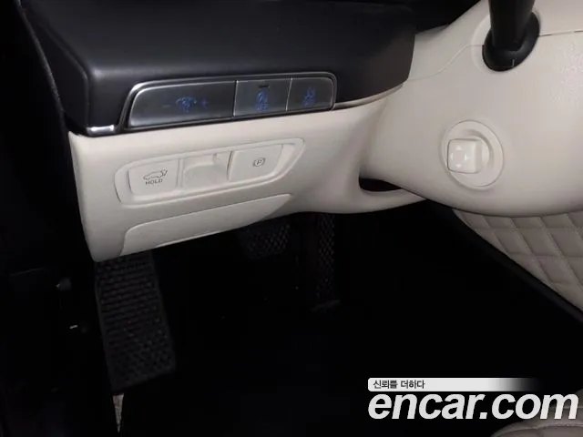 Genesis GV80 — Фото автомобиля 16