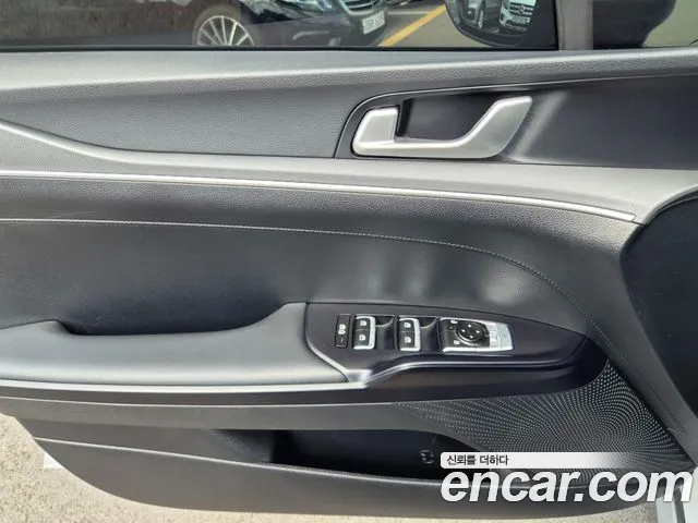 Kia K5 Новый K5 3 поколение 2.0 LPi(Для проката) — Фото автомобиля 15