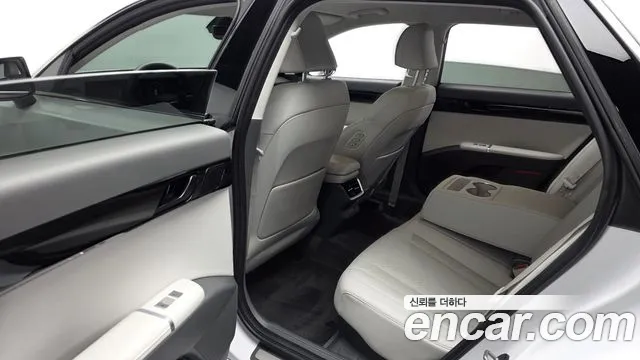 Hyundai Grandeur — Фото автомобиля 11