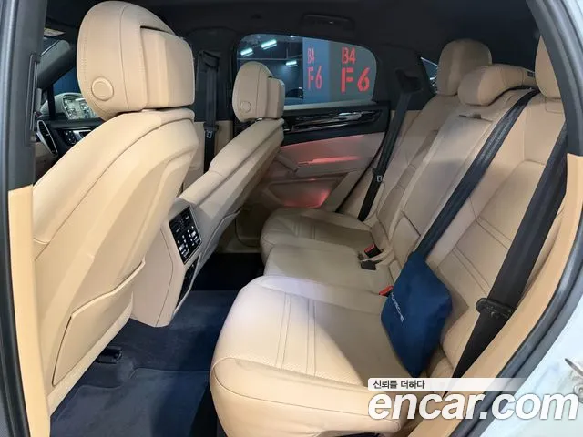 Porsche Cayenne PO536 — Фото автомобиля 14