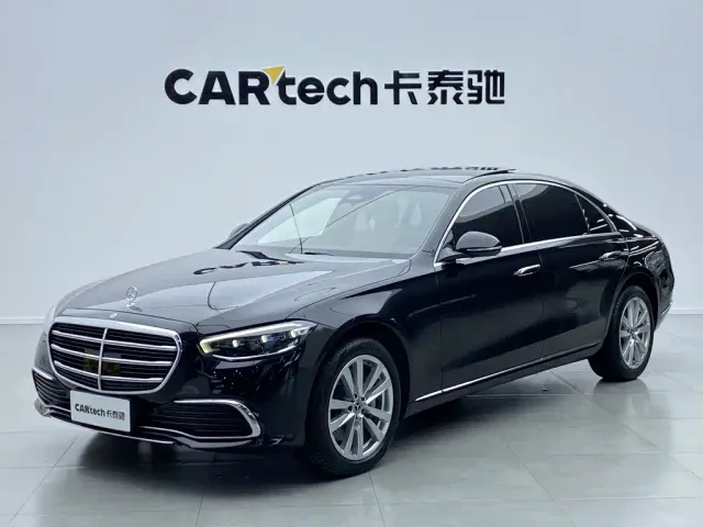 Фотография автомобиля — Mercedes-Benz S-Class