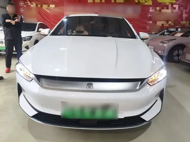BYD Qin PLUS — Фото автомобиля 2
