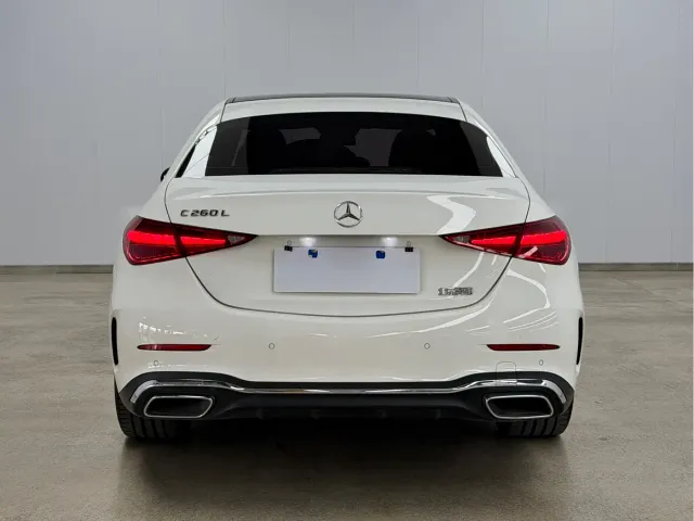 Mercedes-Benz C-Class — Фото автомобиля 4