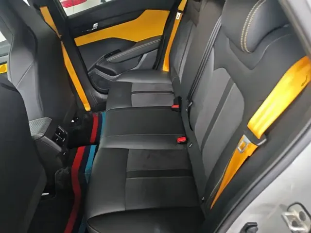 Dongfeng Yixuan — Фото автомобиля 16