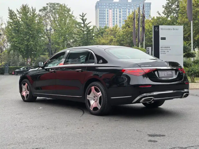 Mercedes-Benz Maybach S-Class — Фото автомобиля 12