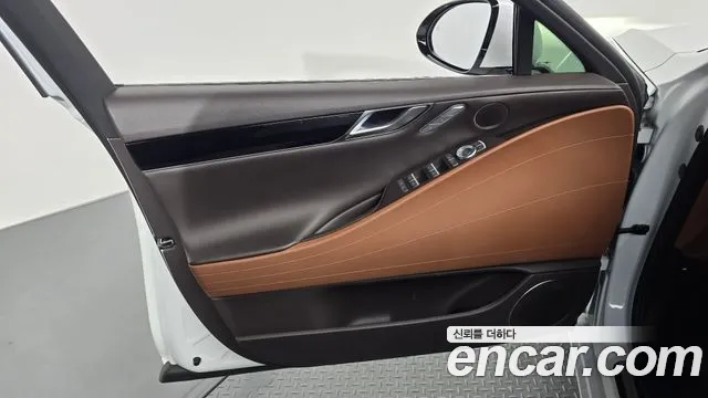 Genesis G80 RG3 — Фото автомобиля 13