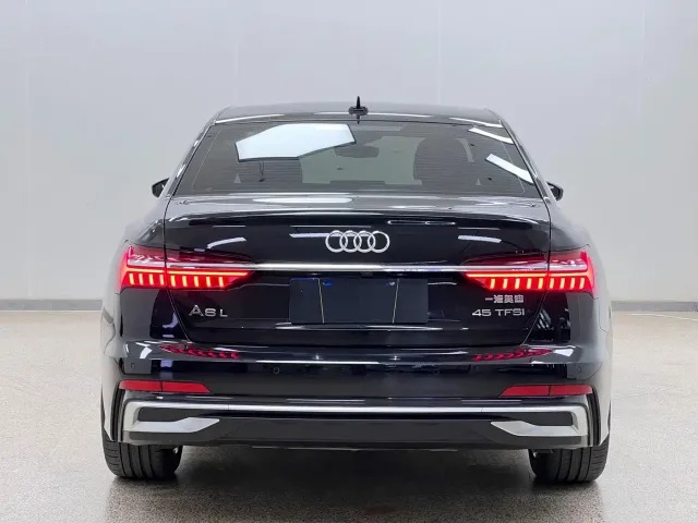 Audi A6L — Фото автомобиля 26