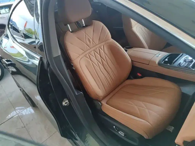 Geely Galaxy Xingyao 8 — Фото автомобиля 24