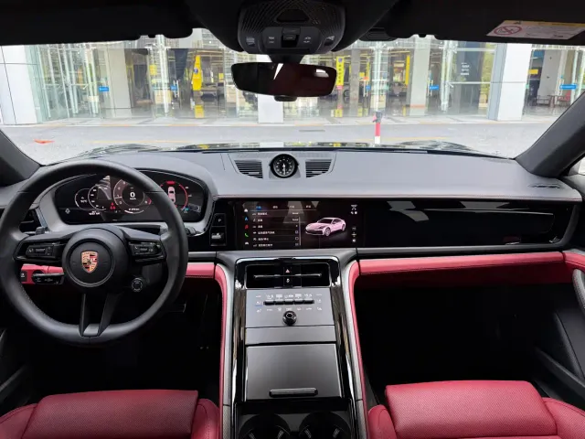Porsche Panamera — Фото автомобиля 7