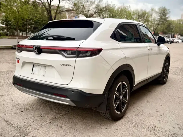 Honda Vezel — Фото автомобиля 6