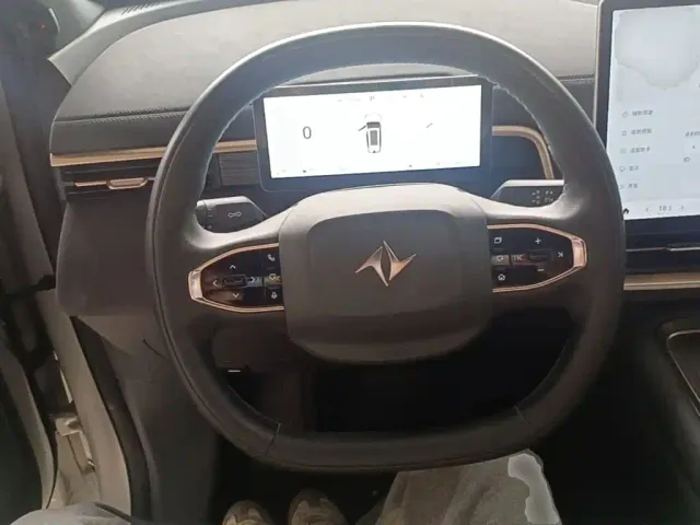 Dongfeng eπ 008 — Фото автомобиля 10