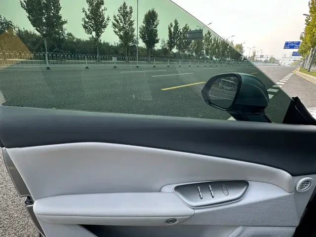 Arcfox Alpha S5 — Фото автомобиля 14