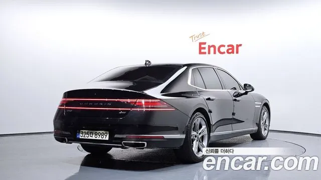 Genesis G90 Бензин 3.5 Turbo e-S/C AWD — Фото автомобиля 2