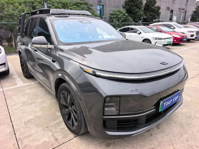 Li Auto L8 — Фото автомобиля 3