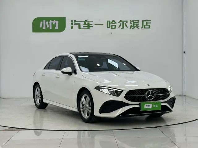 Mercedes-Benz A-Class — Фото автомобиля 3
