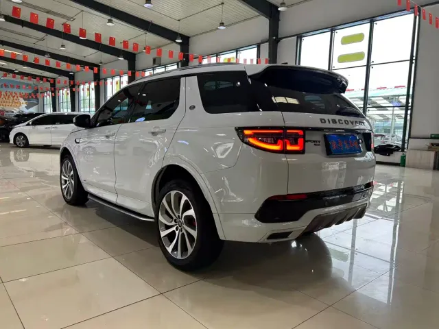 Land Rover Discovery Sport — Фото автомобиля 6