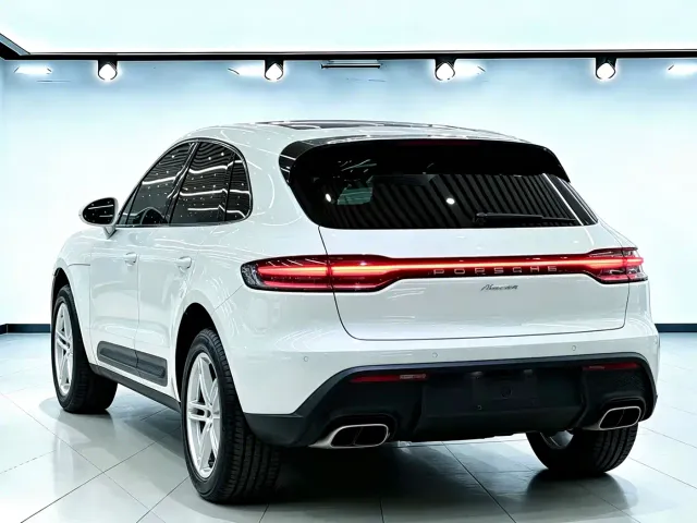 Porsche Macan — Фото автомобиля 6