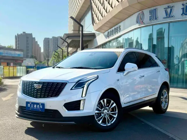 Фотография автомобиля — Cadillac XT5