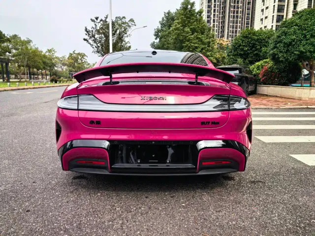 Xiaomi SU7 — Фото автомобиля 16