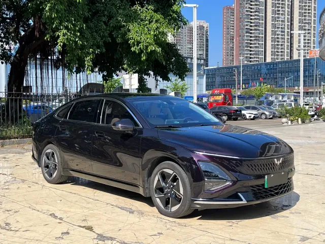 Wuling Starlight — Фото автомобиля 3