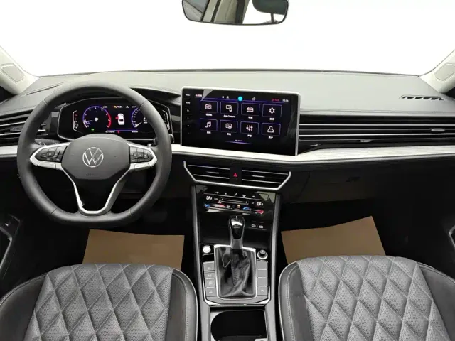 Volkswagen Sagitar — Фото автомобиля 12