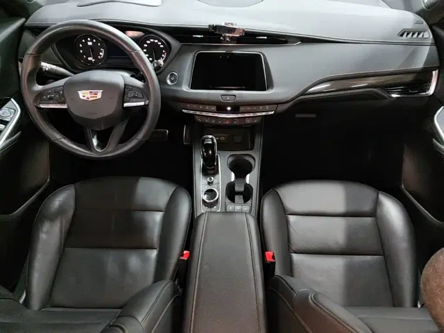 Cadillac XT4 — Фото автомобиля 9