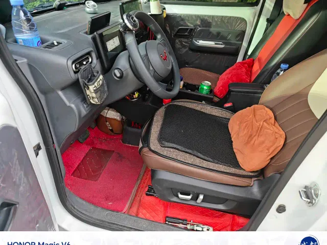 Wuling Zhiguang NEV — Фото автомобиля 4