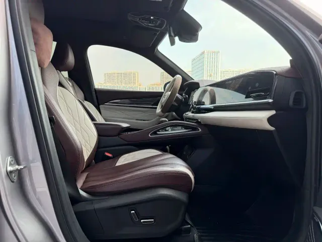 Geely Xingyue L — Фото автомобиля 8