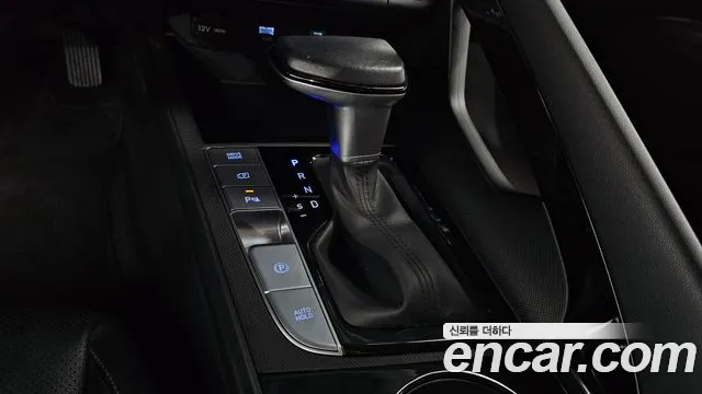 Hyundai Avante CN7 — Фото автомобиля 8