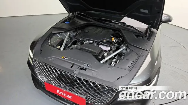 Genesis G80 Бензин 2.5 турбо AWD — Фото автомобиля 6