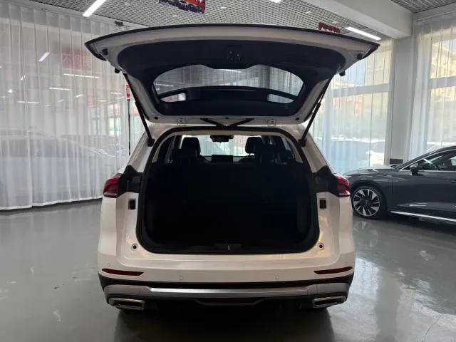 Haval H6 — Фото автомобиля 12