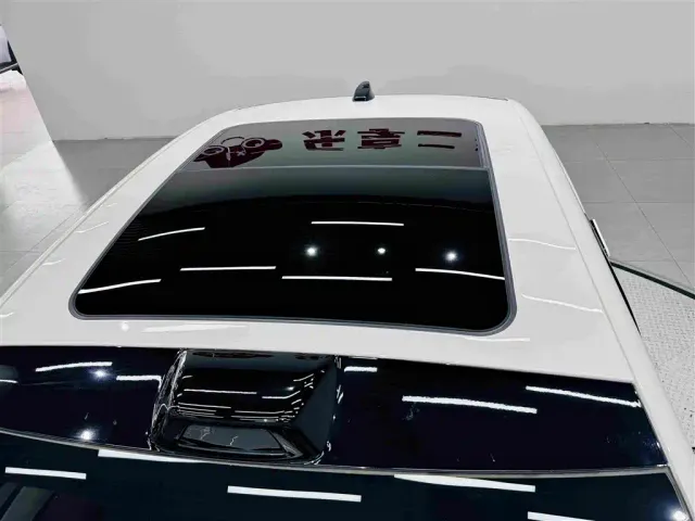 BYD Seal 07 DM-i — Фото автомобиля 11