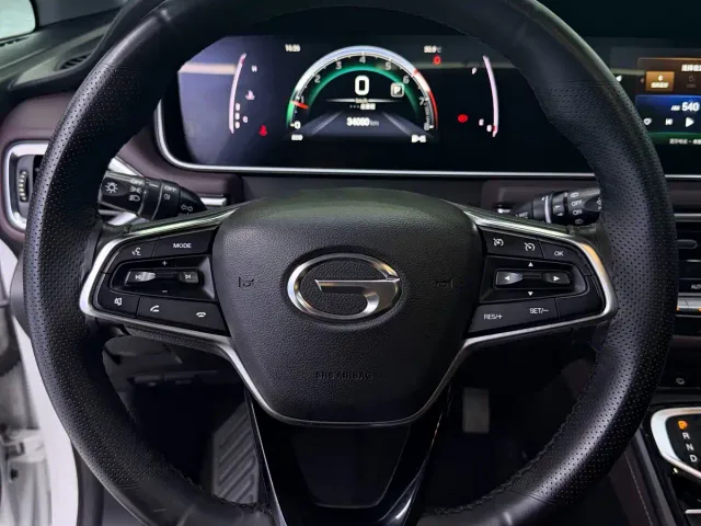 GAC Trumpchi M6 — Фото автомобиля 15