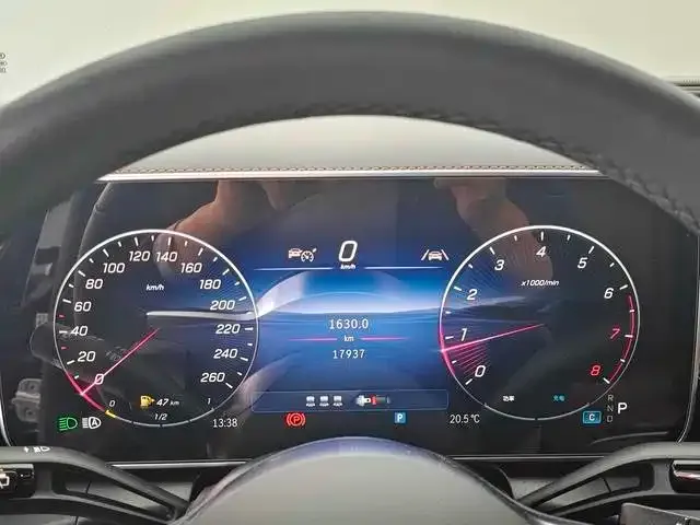 Mercedes-Benz GLC-Class — Фото автомобиля 12