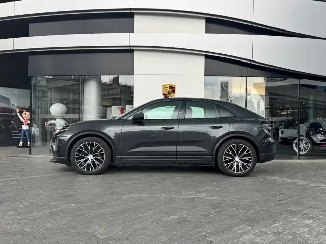 Porsche Macan EV — Фото автомобиля 5