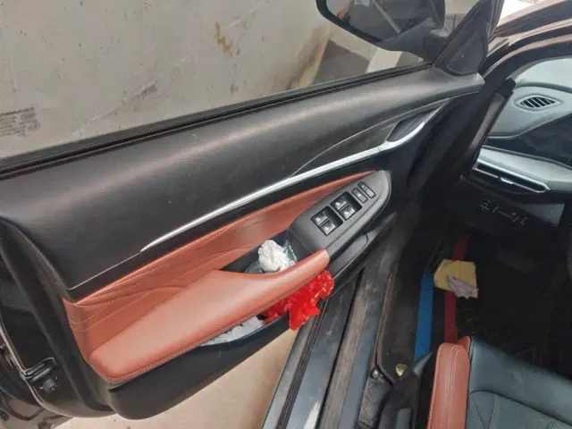 Changan Eado — Фото автомобиля 7