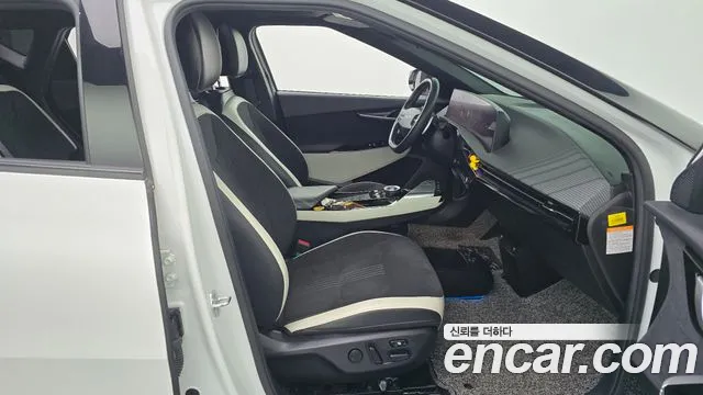 Kia EV6 — Фото автомобиля 26
